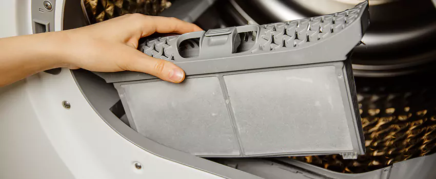 Signs Of A Clogged Dryer Lint Trap in Brea, California